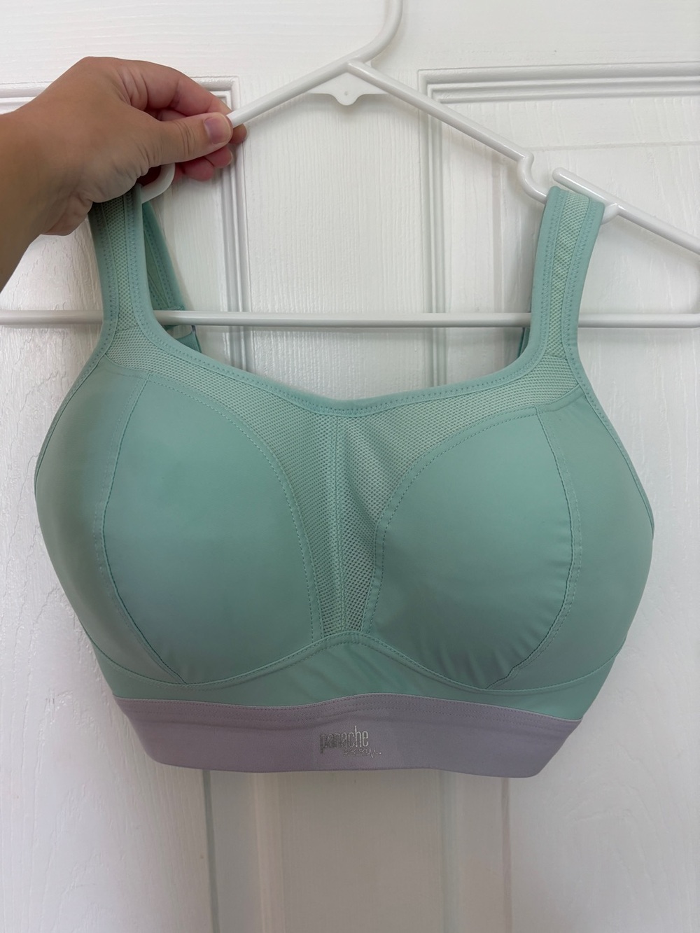 Panache sports bra UK 32F or US 32G.